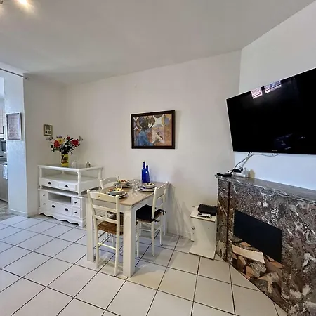 Sr000-023 Appt 2 Pièces 3 Couchages St Raphael *